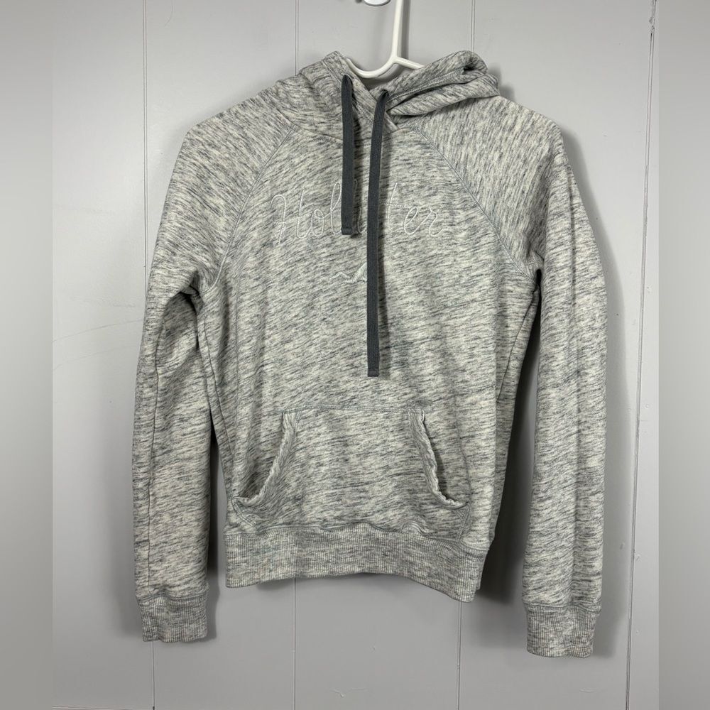 Hollister Embroidered Gray Pullover Fleece Hoodie Sweatshirt Small Preppy Cute